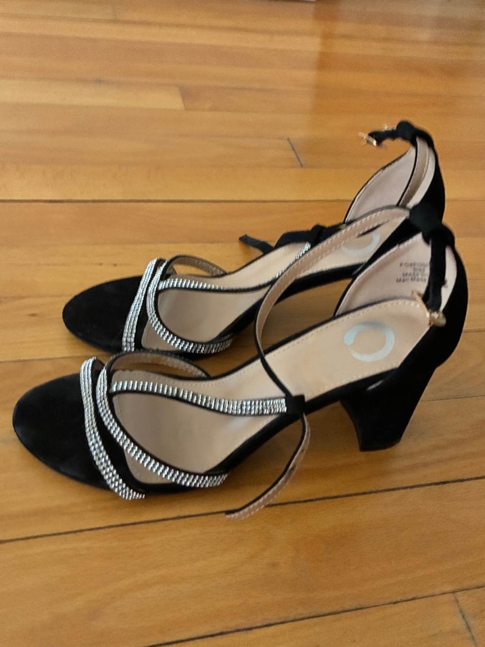 Journee Collection sandals